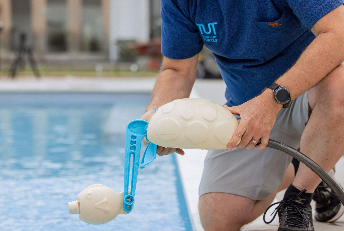 Top-Up Turtle: Hassle-Free Pool Filling Made Easy