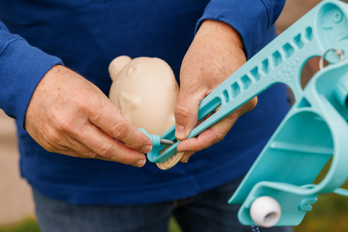 Fill-It Fish: Hassle-Free Pool Filling Made Easy